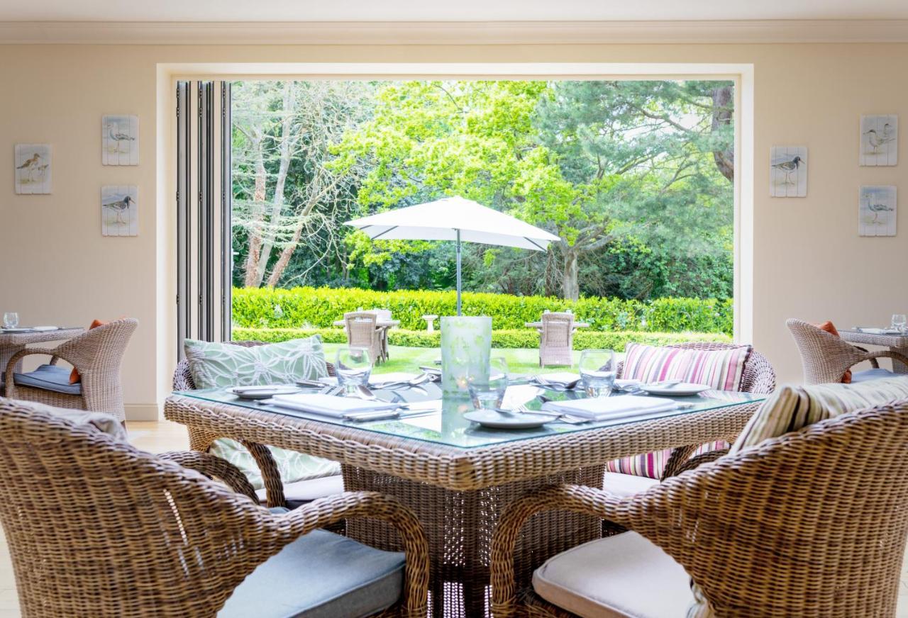 The Pheasant Hotel, Holt, Norfolk Kelling ภายนอก รูปภาพ